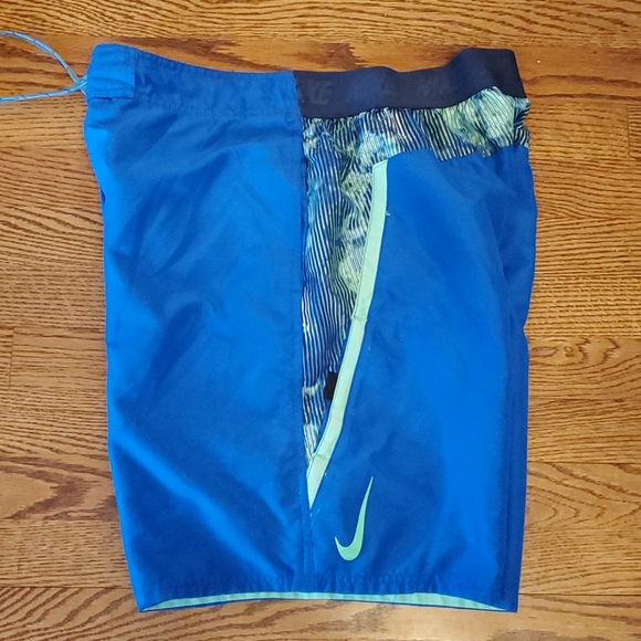Nike men large swimtrunks - Picture 5 of 7